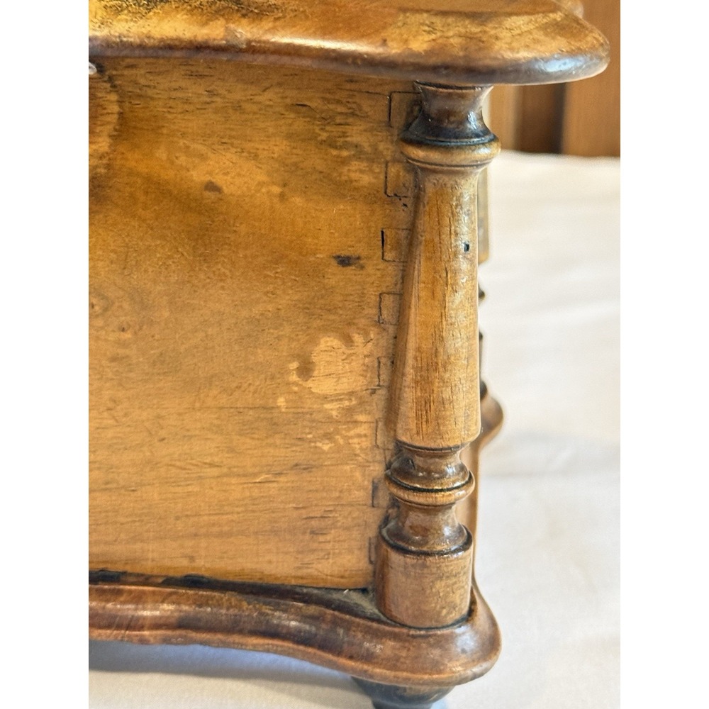 VTG Wood Dovetail Corners Coffee Grinder Hand Crank Mill Farmhouse Kitchen Decor - Picture 4 of 13